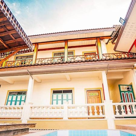 Dream House Lodge スコタイ エクステリア 写真