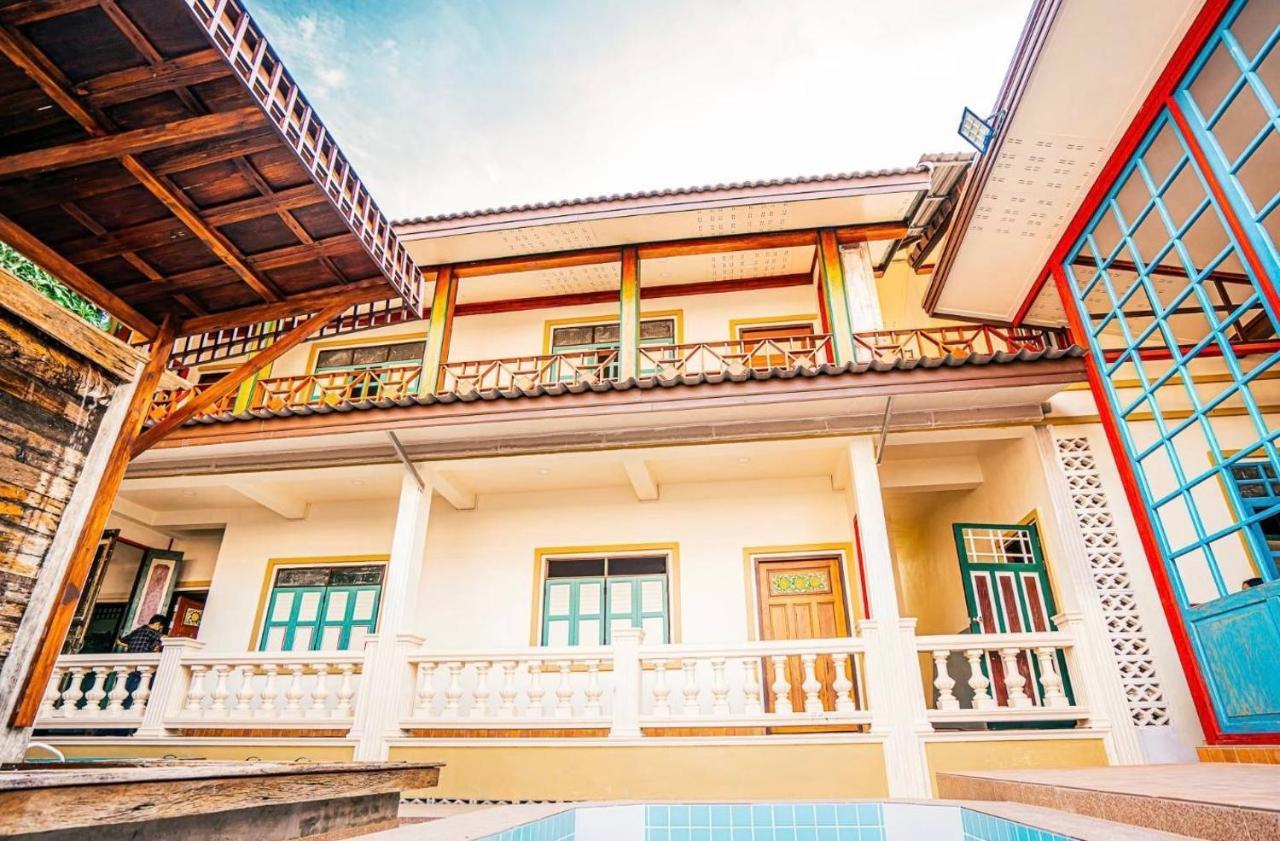 Dream House Lodge スコタイ エクステリア 写真